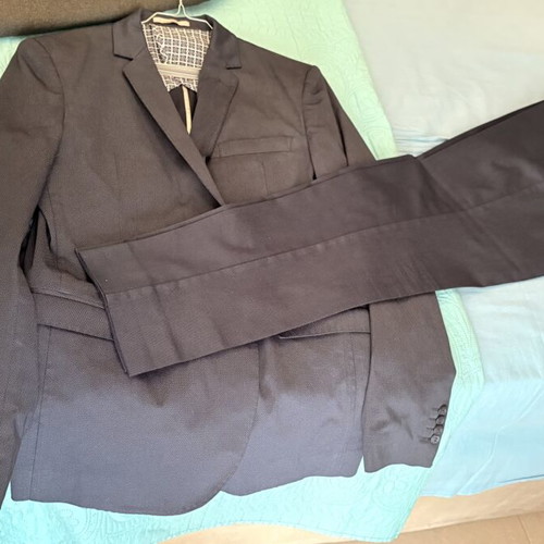 Berto Lucci Suit size 54 like new, blue