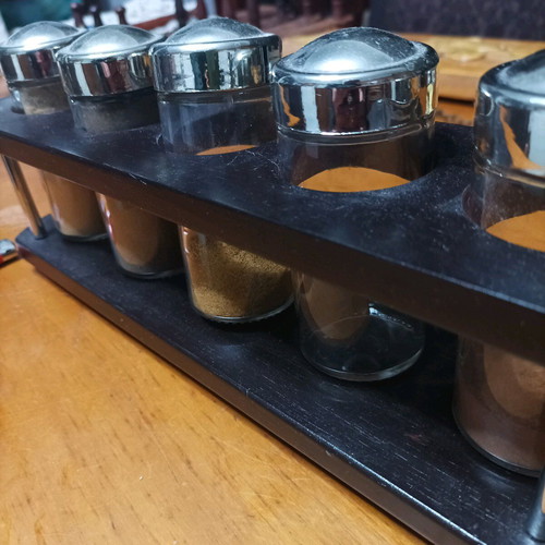 spice holder