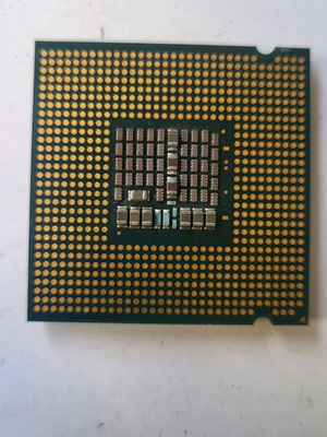 Intel Core 2 Quad 2.4 GHz used, functional