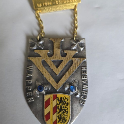 Vintage German Wandertag medal collection like new