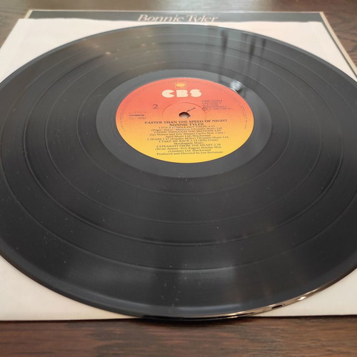 Bonnie Tyler Faster Than The Speed Of Night LP used, rock