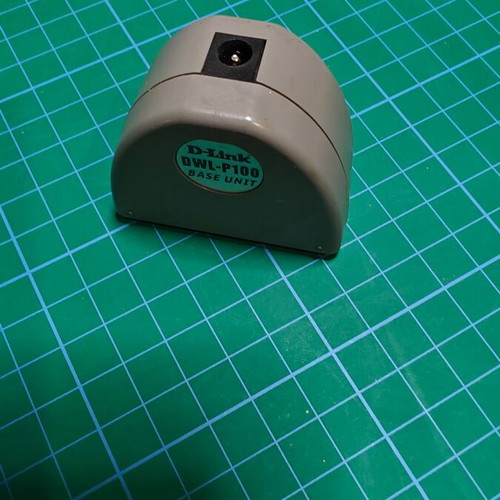 D-LINK DWL-P100 Power Over Ethernet Adapter used, Base Unit
