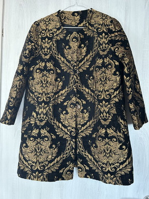 Women's Mantle bronze and black, long-sleeve, like new, size M