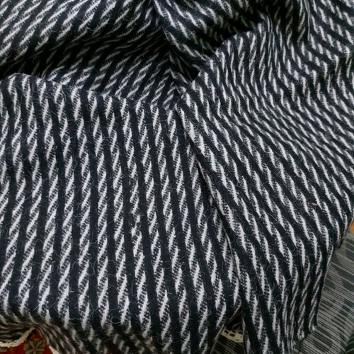 Wool fabric new with dimensions 160x250 cm