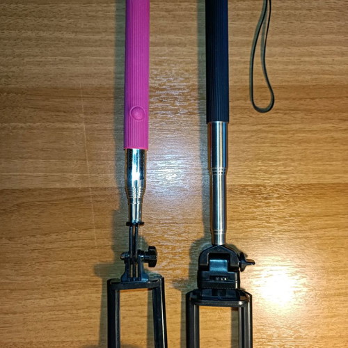 Selfie stick used, pack or individual
