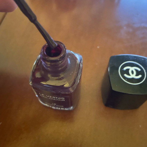 Chanel Rouge Noir nail polish like new