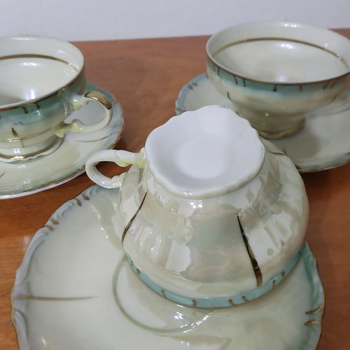 Porcelain cups like new, set of 3, with saucers, green shade