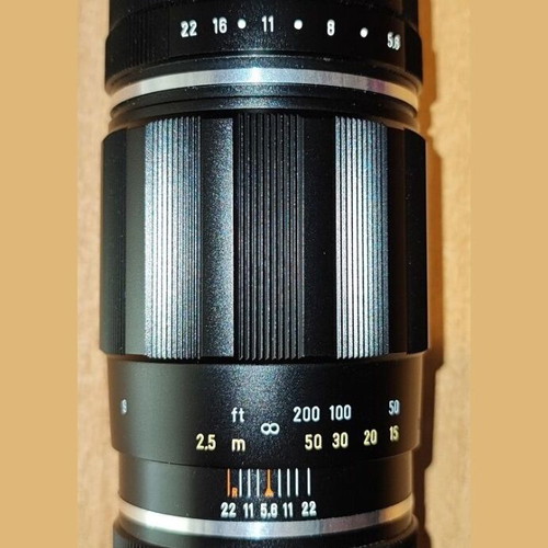 Tele-Takumar 200mm f/5.6 lens with M42 mount, like new