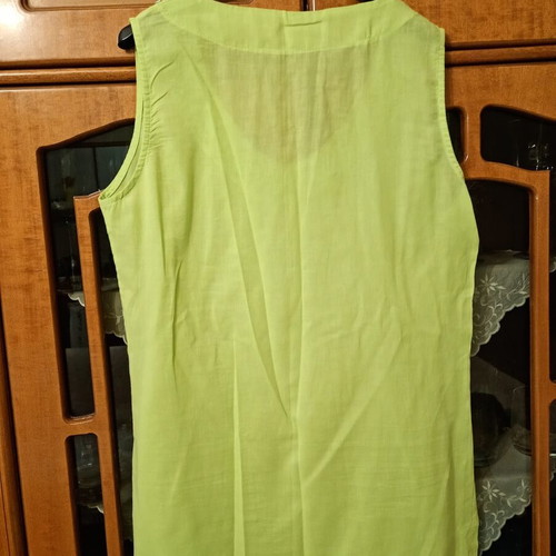 Cotton caftan new, light green with sequins and beads by Prive Collection