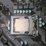 Intel Core i7-7700K processor, Gigabyte Radeon RX 480 4GB, Corsair Vengeance 2x4GB RAM, MSI B250M Bazooka motherboard, liquid cooler