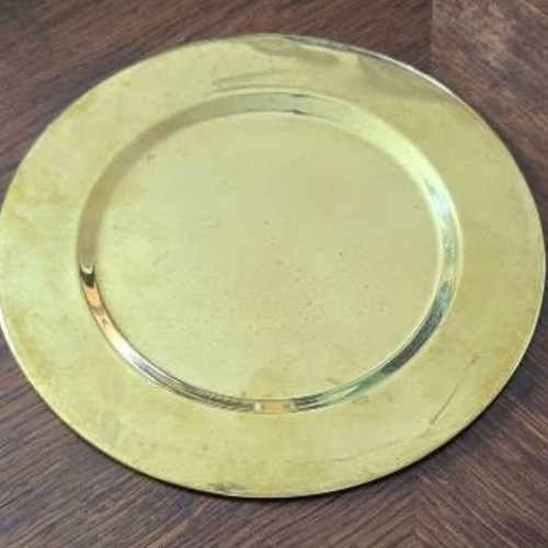 Brass plates used, set of 6, 28 cm diameter