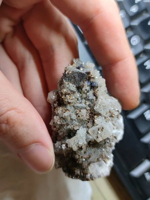 Asvestitis with siderite new, Greek