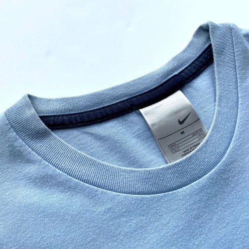 NIKE Men's Swoosh T-Shirt - Size M