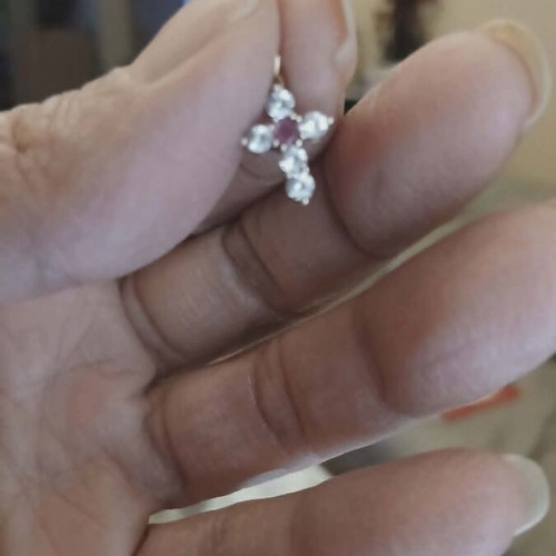 Gold cross 14K used with 5 zircon stones and 1 central ruby