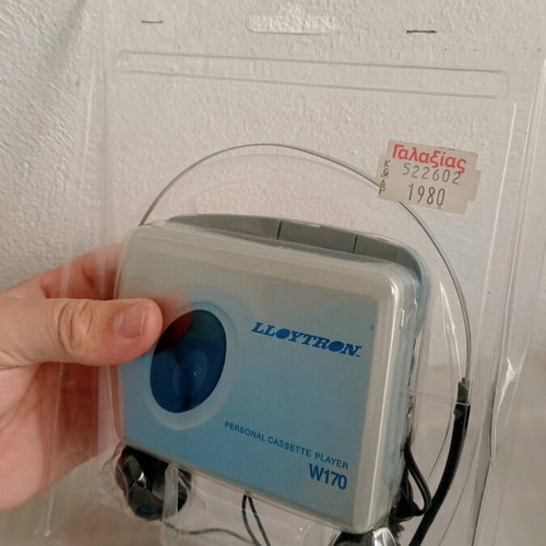 Vintage cassette player like new