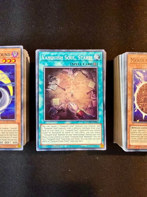 Yu-Gi-Oh! Pack of 300+ Commons used DUAD cards and 7 Rares JUSH