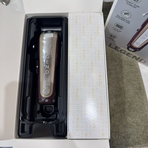 Wahl Legend cordless hair clipper used, with new battery and cutter