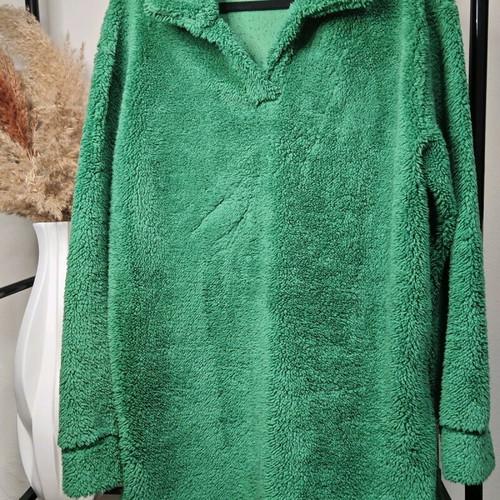 Arpyes Fleece Oversized pullover like new, green with pink trim