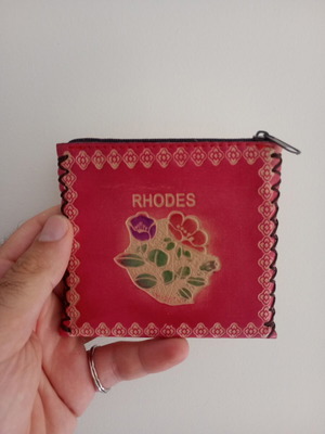 Coin purse used with Rhodes design