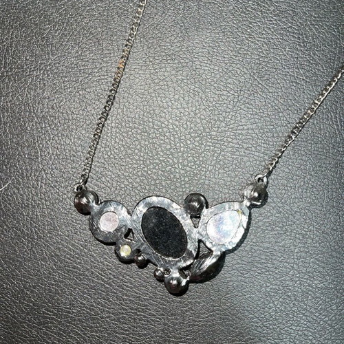 Necklace used, black