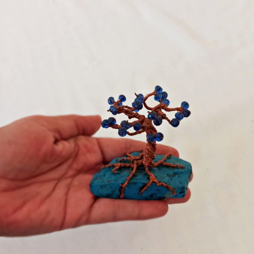 Decorative table tree new with blue beads and stone