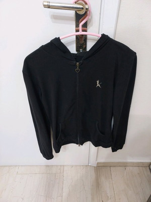 Sports jacket with hood like new, black