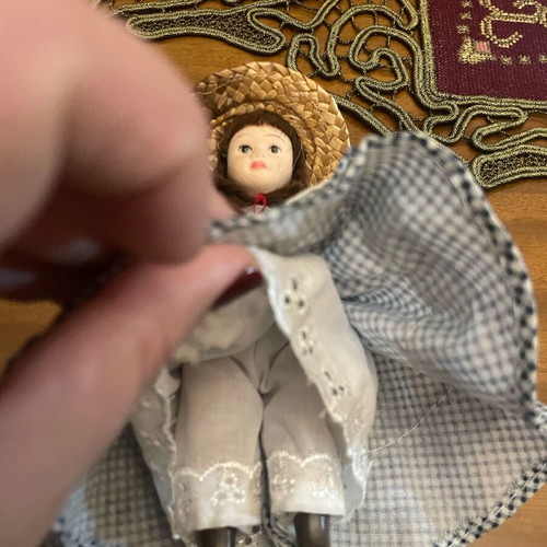 Porcelain doll like new