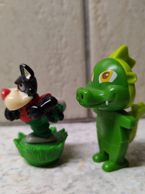 Φιγούρες Kinder, σετ 2 τεμαχίων