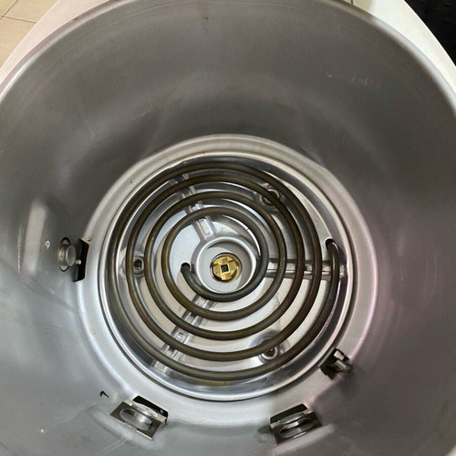 Delonghi Rotofry 1.3 lt fryer used with removable bowl