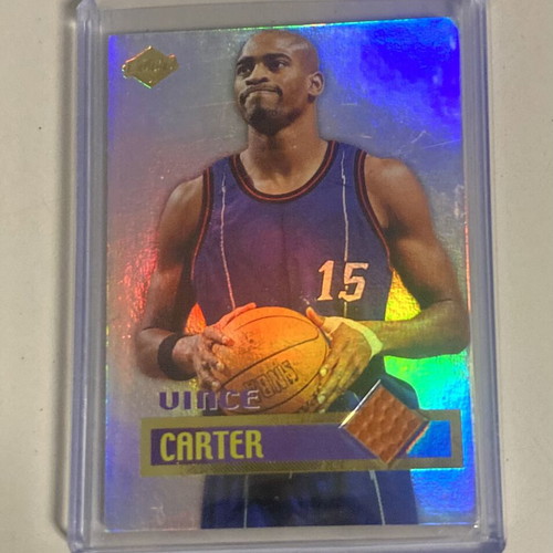 1999 Collector’s Edge Vince Carter Authentic Gameball GG2 Insert Toronto Raptors