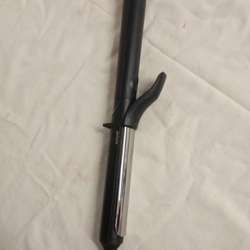 GHD hair curler used, good working condition