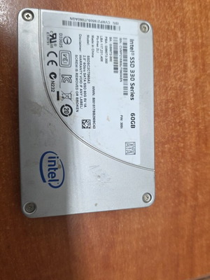Intel SSD 60GB SATA 3 в отлично състояние