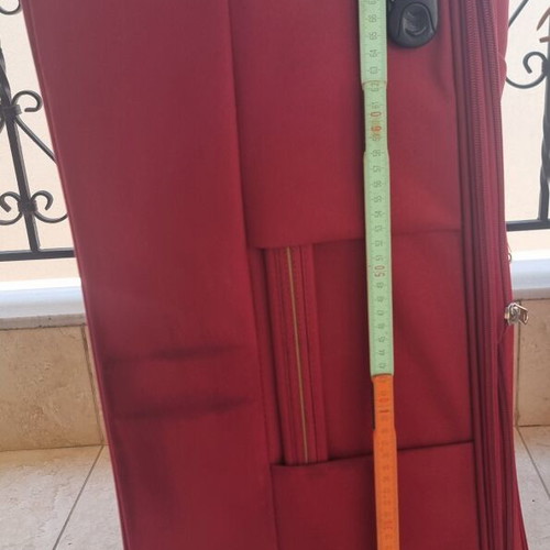 Delsey suitcase like new, red, 77x47x28 cm