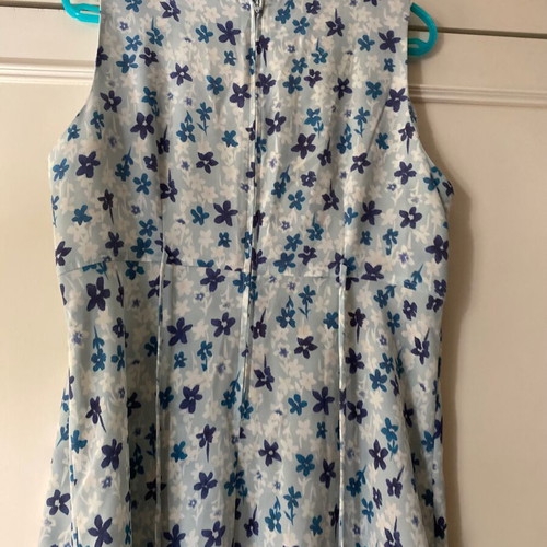 Women's floral maxi dress XL used, light blue colors, made in USA