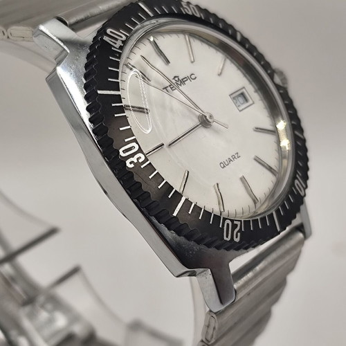 Tempic 1970s Quartz Mens Watch, white dial, new old stock