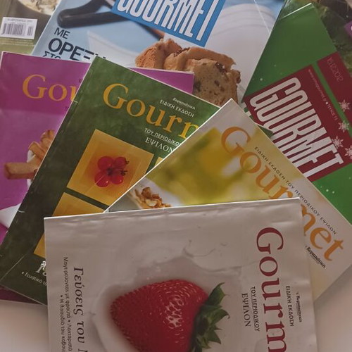 Gourmet cooking magazines like new, pack of 10