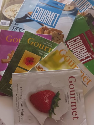 Gourmet cooking magazines like new, pack of 10