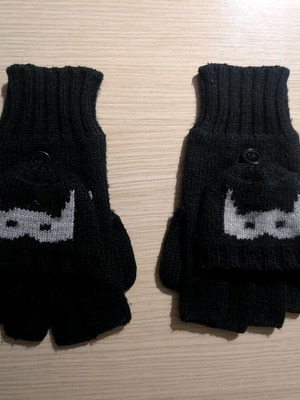 Children's black gloves used