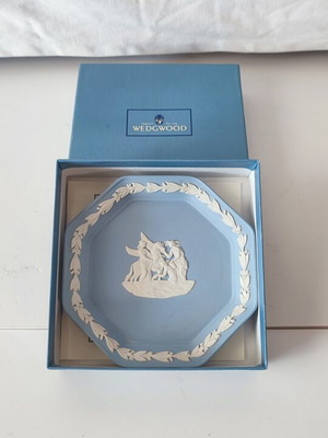 Wedgwood Vintage Octagonal Jasperware Trinket Dish, Pale Blue
