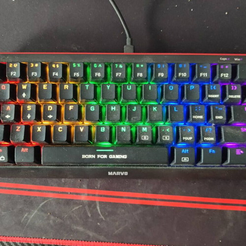 Marvo KG962 Gaming mechanical keyboard 60% with Custom Blue switches and RGB lighting like new