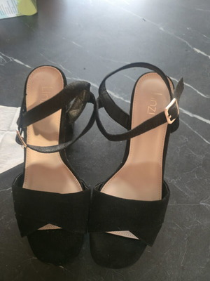 Linzi black suede sandals, size 39, 10cm heel