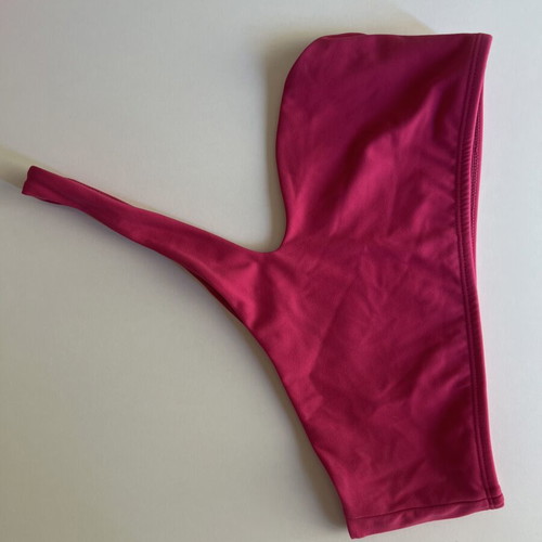 Set of fuchsia leggings and sports bra