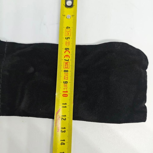 Velvet protection pouch Black Edition like new