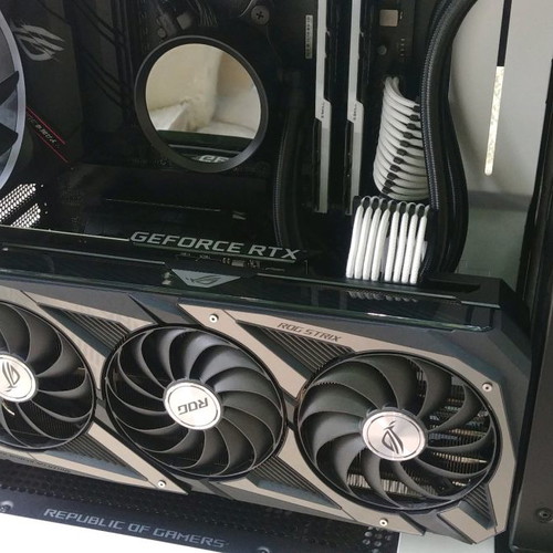 Asus ROG Strix Riser Cable PCI-e 3.0 x16 240mm new