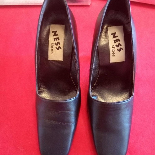 Black heels No. 37