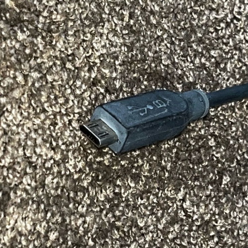 Authentic Nokia adapter for micro USB like new