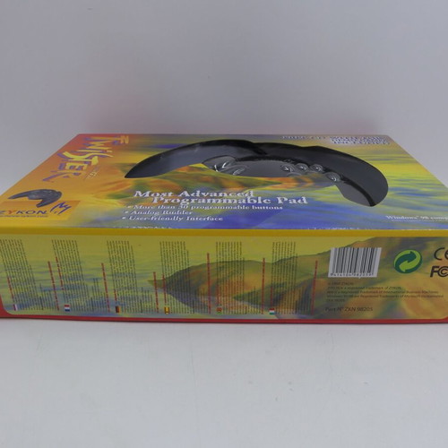 Zykon Twister Programmable Pad used with CD and demo games, Win 98