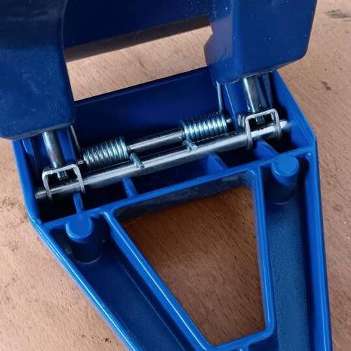 SAX 608 hole punch used, blue color, 2 holes for 63 sheets
