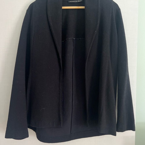 Nidodileda cardigan black with fringes like new