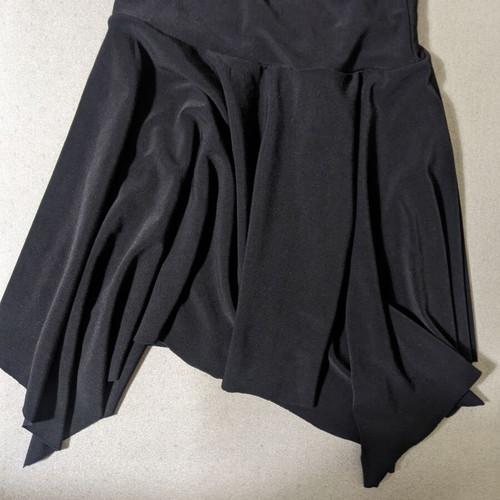 Latin dance skirt like new, size XS for girls 5-7 years